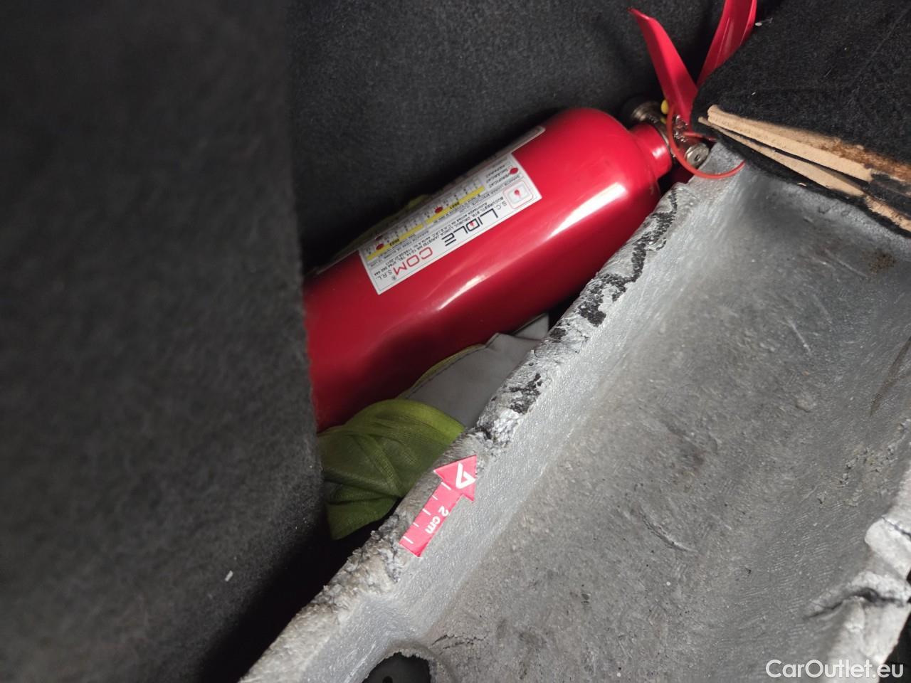  Dacia  Duster 1.5 Blue dCi 115CP Comfort 4WD #64