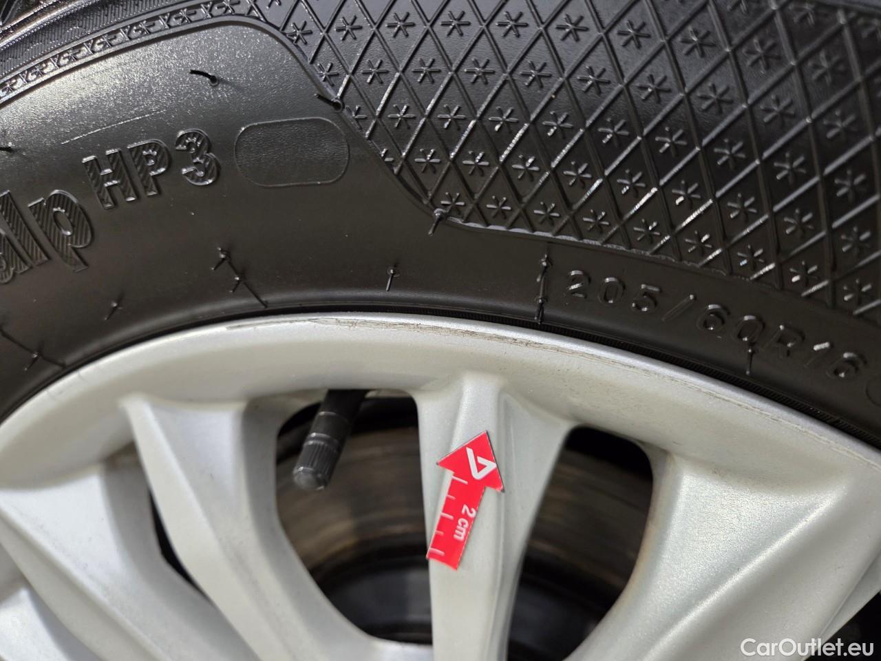  Ford  Focus 1.5 EcoBlue 120CP Titanium #38