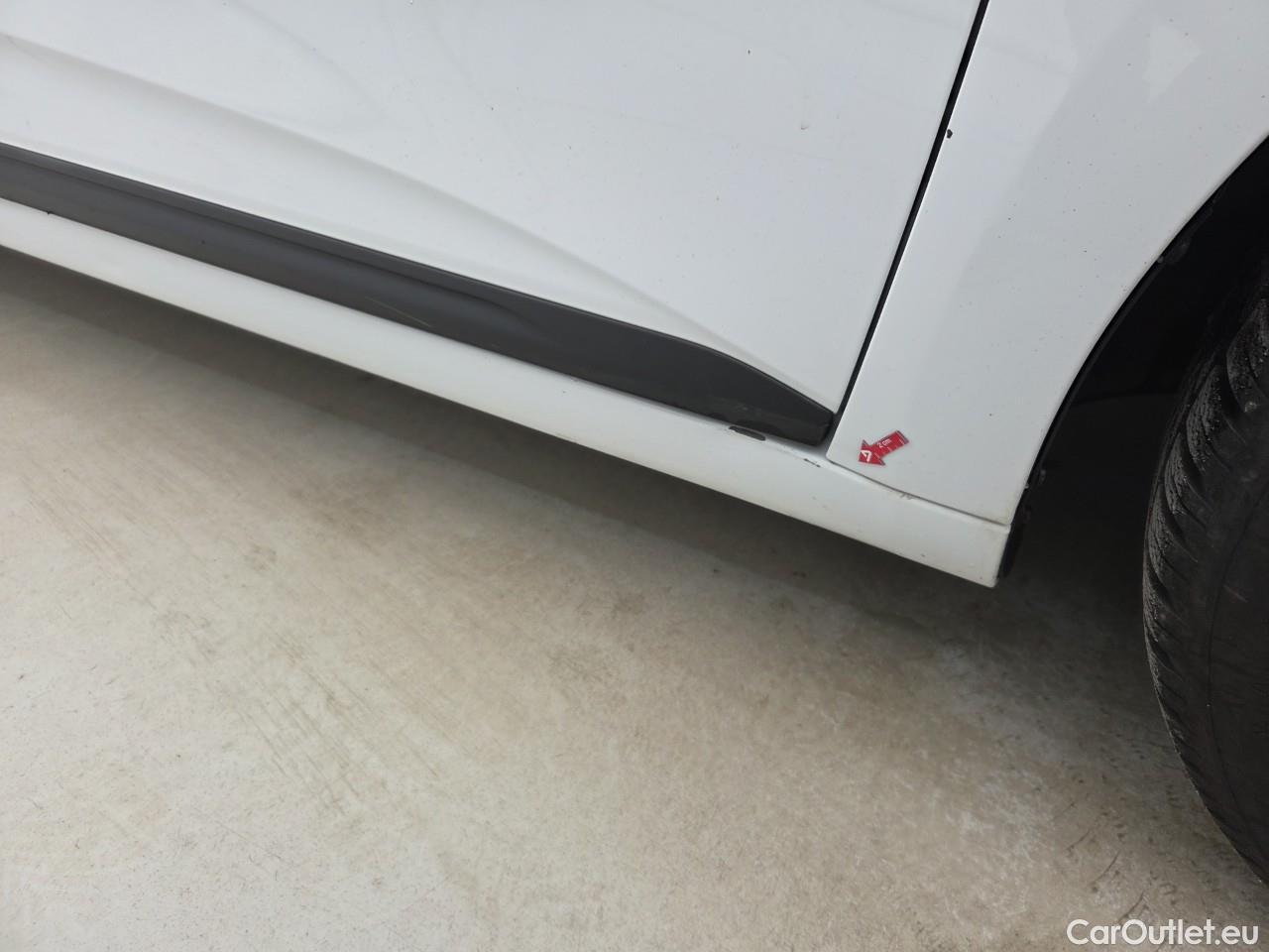  Renault  Clio 1.0 TCe 90CP Life #16