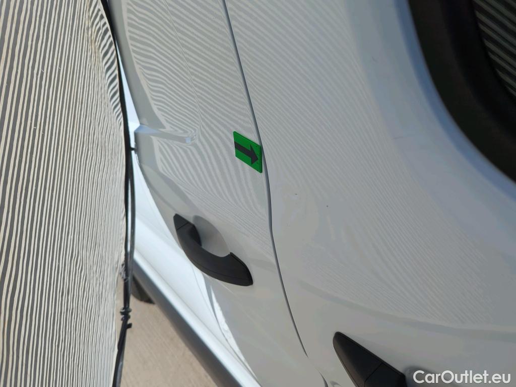  Ford  Transit 2.0EcoBlue 130PS 350 L4H3 Trend RWD #44