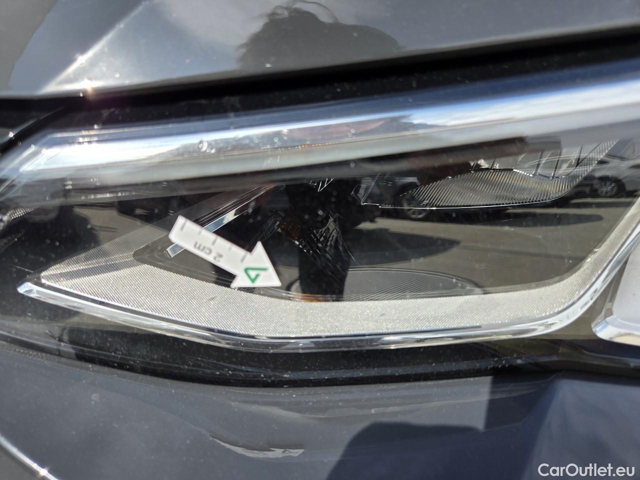  Volkswagen  Golf  Life 1.0 TSI #6