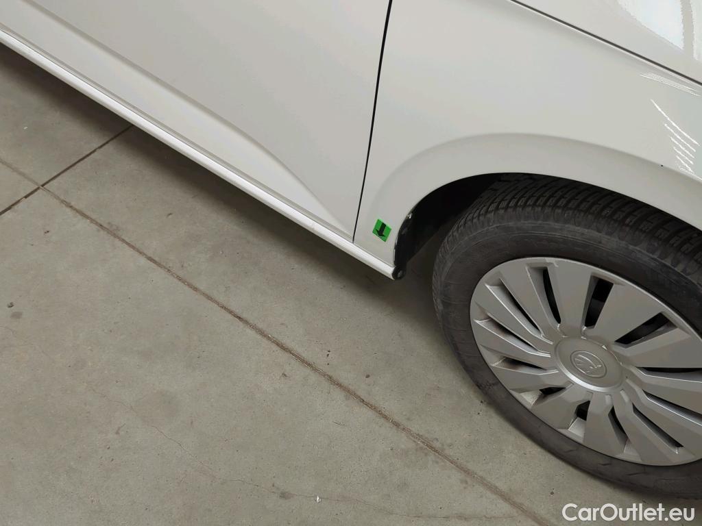  Skoda  Scala 1.0 TSI 95CP Active #9