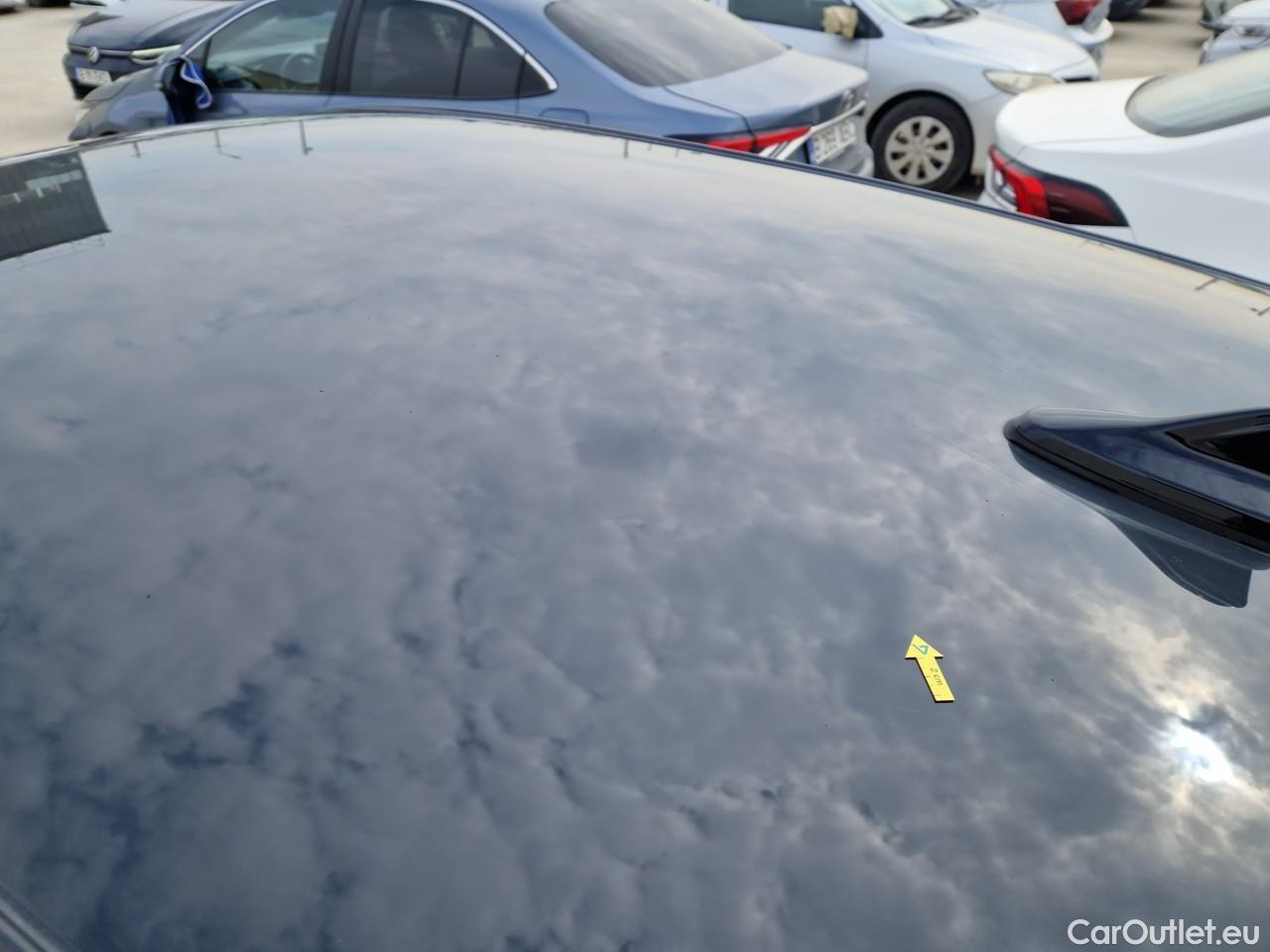  Volkswagen  Golf  Life 1.0 TSI #42