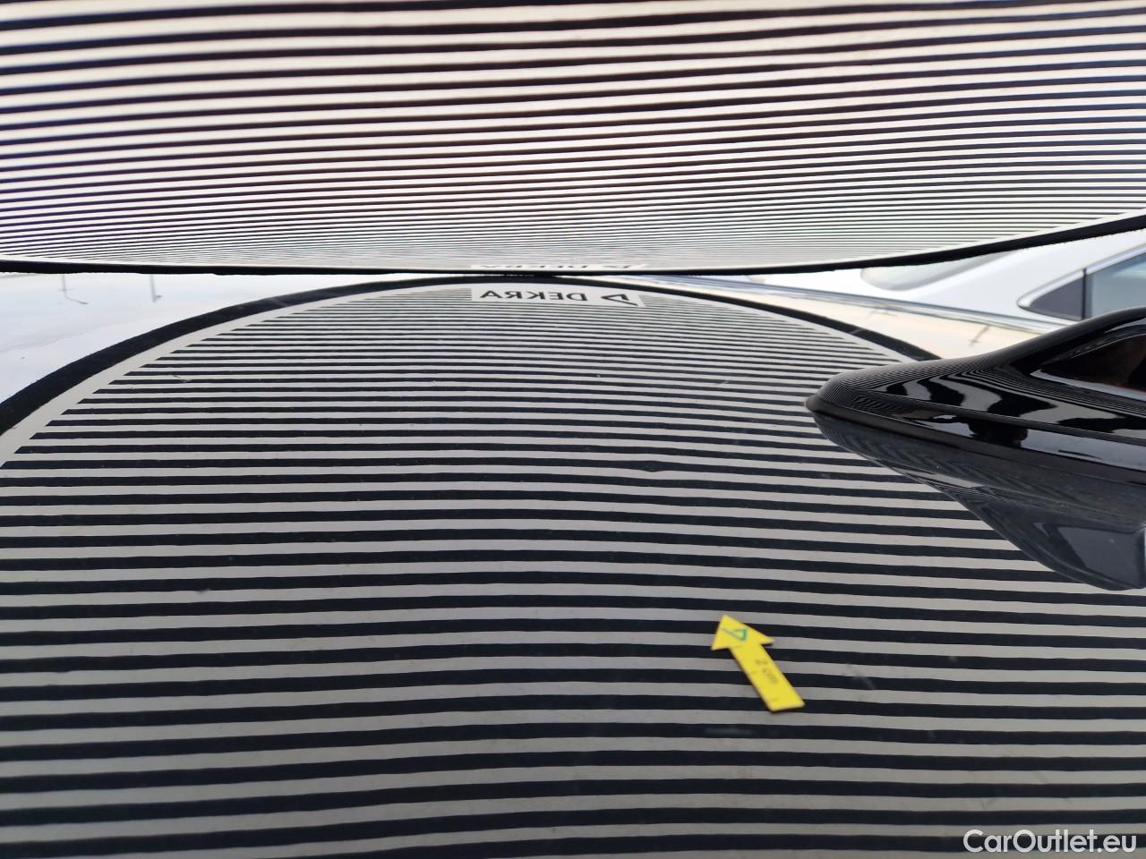  Volkswagen  Golf  Life 1.0 TSI #44