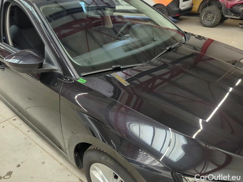  Skoda  Octavia 1.5 TSI MHEV Ambition Combi DSG #7