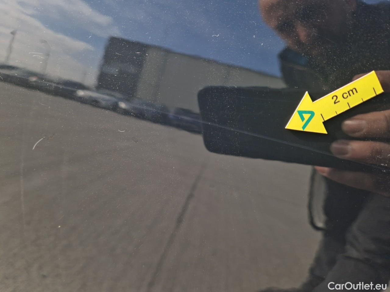  Volkswagen  Golf  Life 1.0 TSI #15