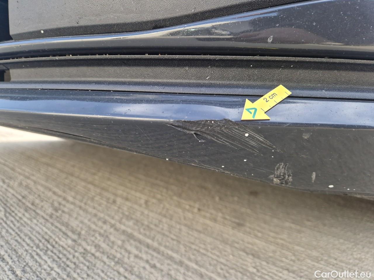  Volkswagen  Golf  Life 1.0 TSI #7