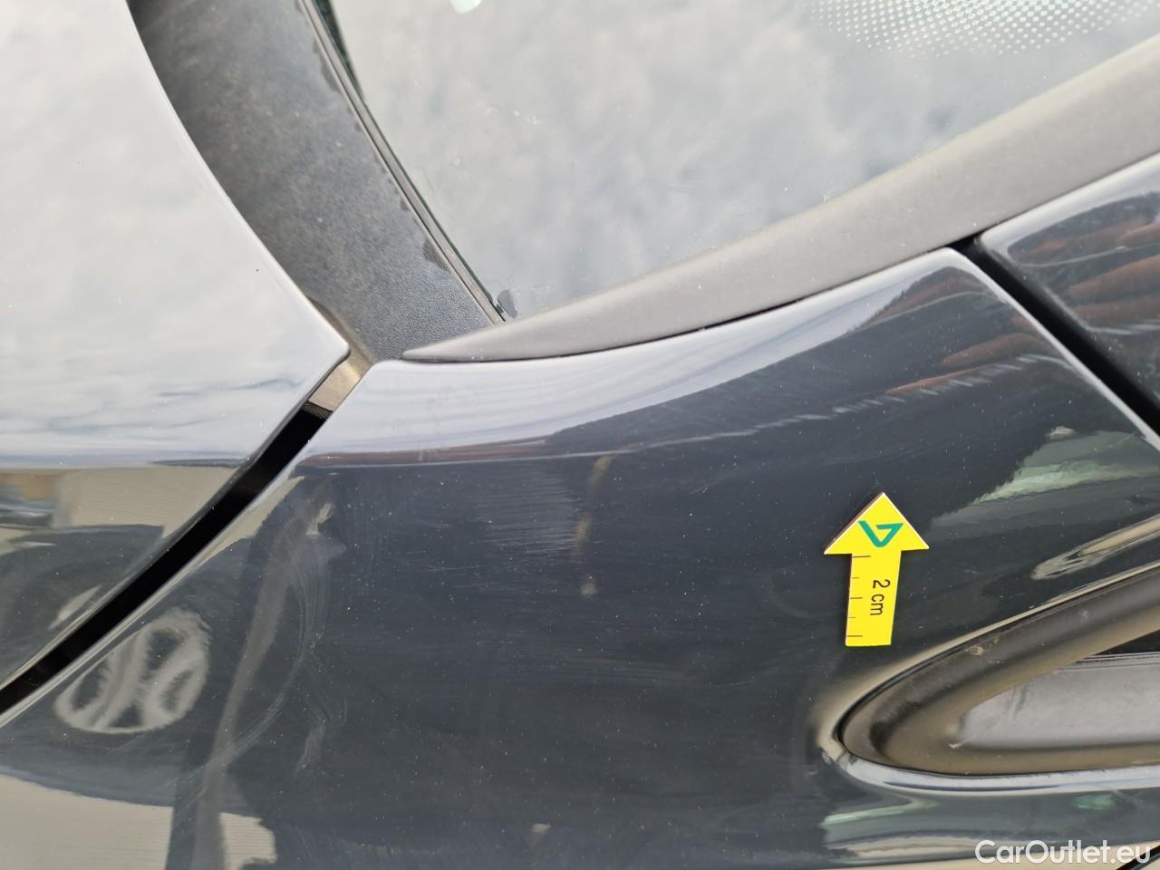  Volkswagen  Golf  Life 1.0 TSI #8