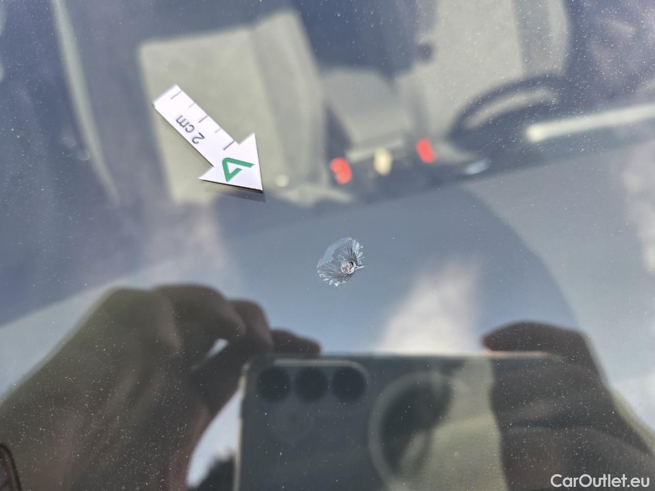  Volkswagen  Golf  Life 1.0 TSI #14