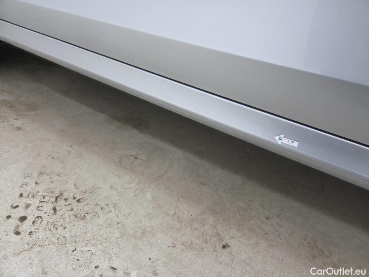  Skoda  Octavia 2.0 TDI 115CP Ambition Combi #5