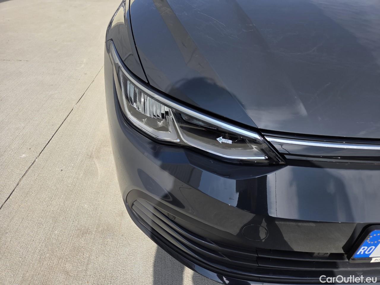  Volkswagen  Golf  Life 1.0 TSI #8