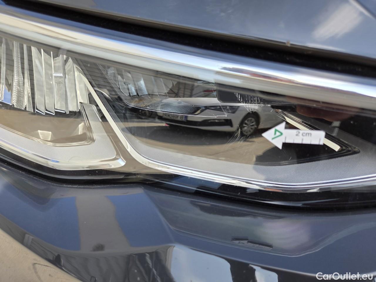  Volkswagen  Golf  Life 1.0 TSI #7