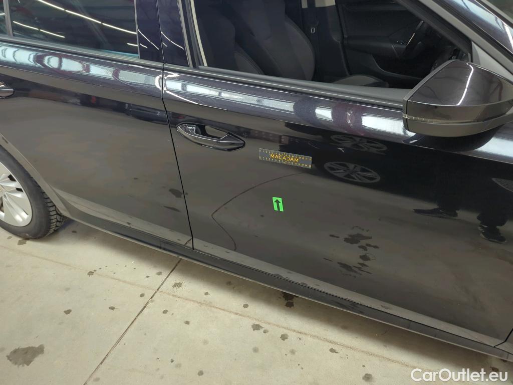  Skoda  Octavia 1.5 TSI MHEV Ambition Combi DSG #31