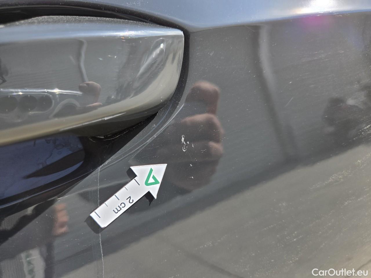  Volkswagen  Golf  Life 1.0 TSI #22