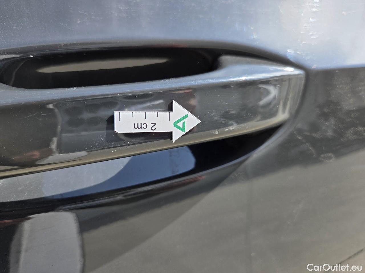  Volkswagen  Golf  Life 1.0 TSI #20