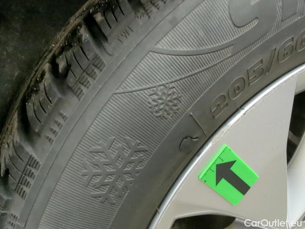  Skoda  Octavia 1.5 TSI MHEV Ambition Combi DSG #12