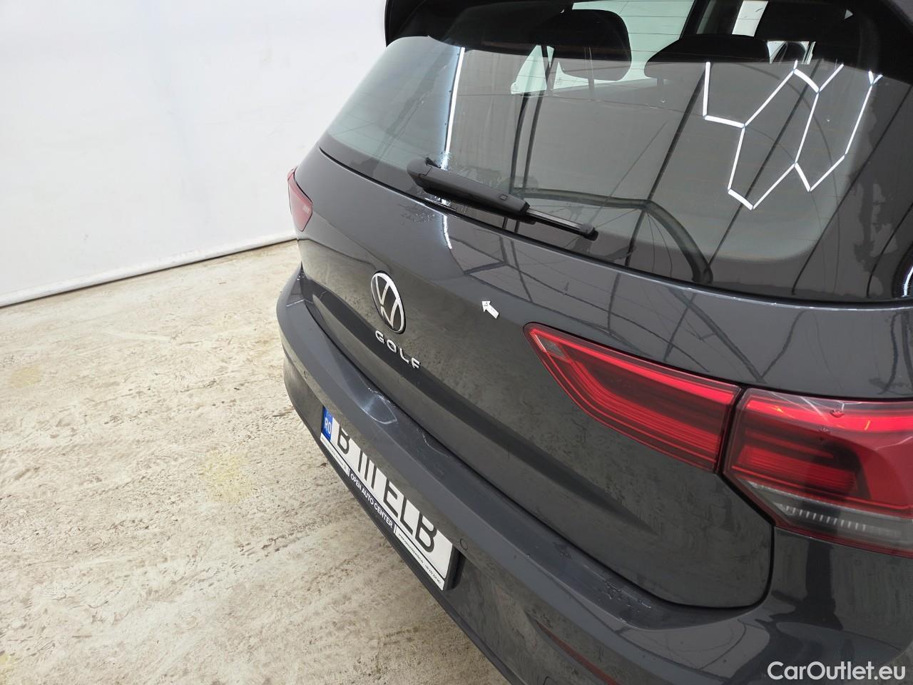  Volkswagen  Golf  Life 1.0 TSI #27