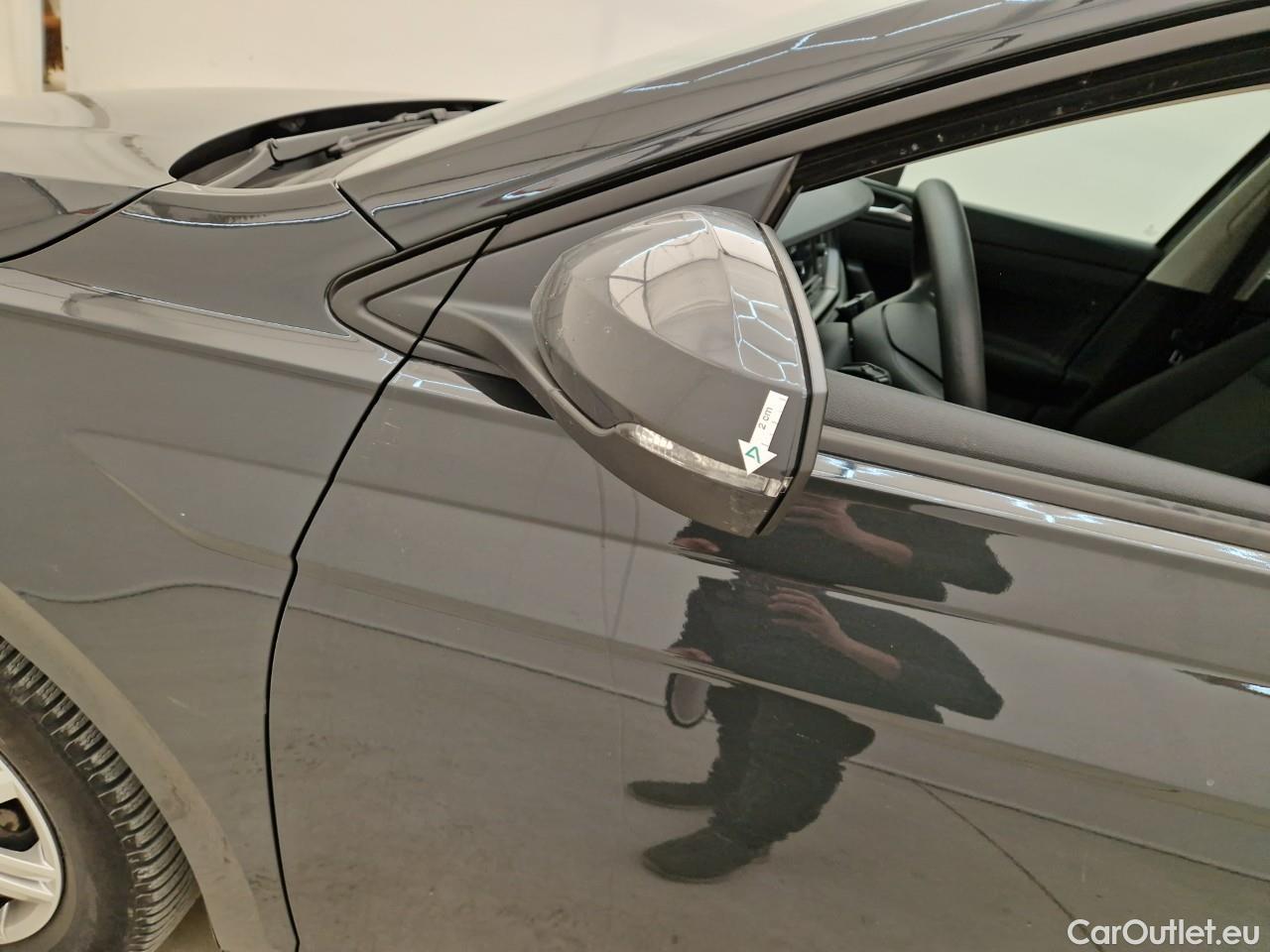  Volkswagen  Polo 1.0 80CP Trendline #4