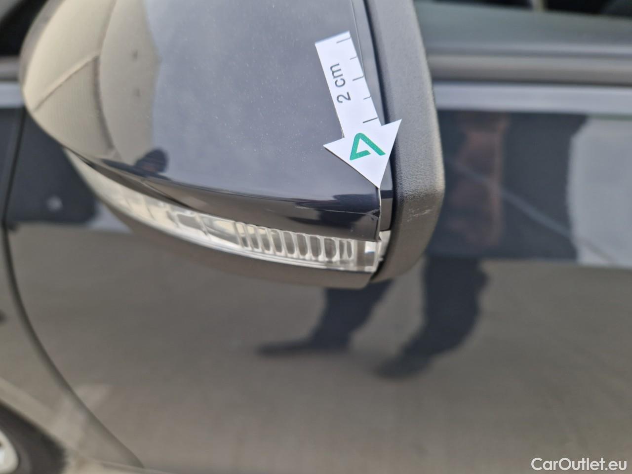  Volkswagen  Golf  Life 1.0 TSI #6