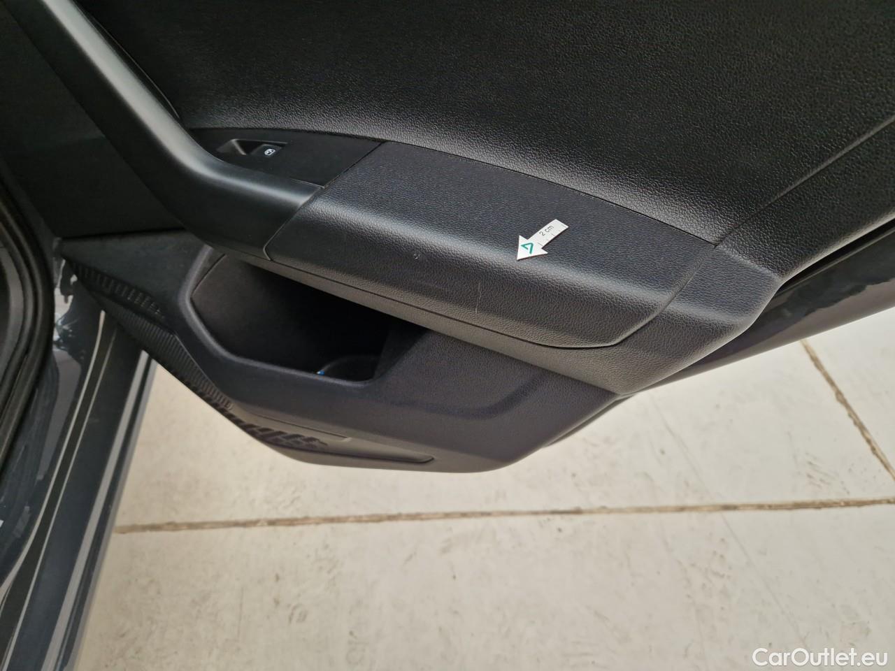  Volkswagen  Polo 1.0 80CP Trendline #61