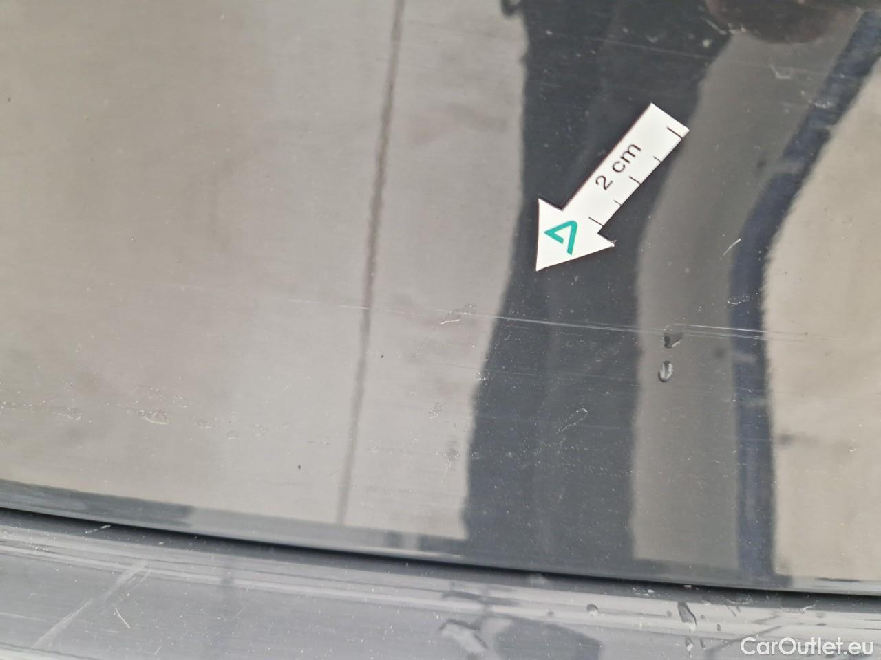  Volkswagen  Golf  Life 1.0 TSI #35