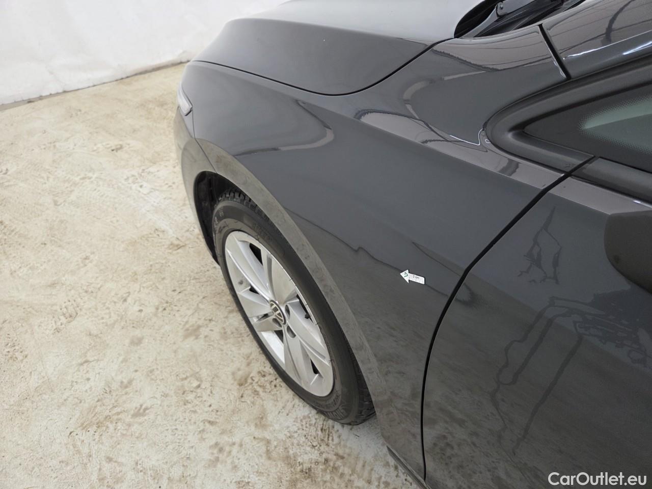  Volkswagen  Golf  Life 1.0 TSI #5