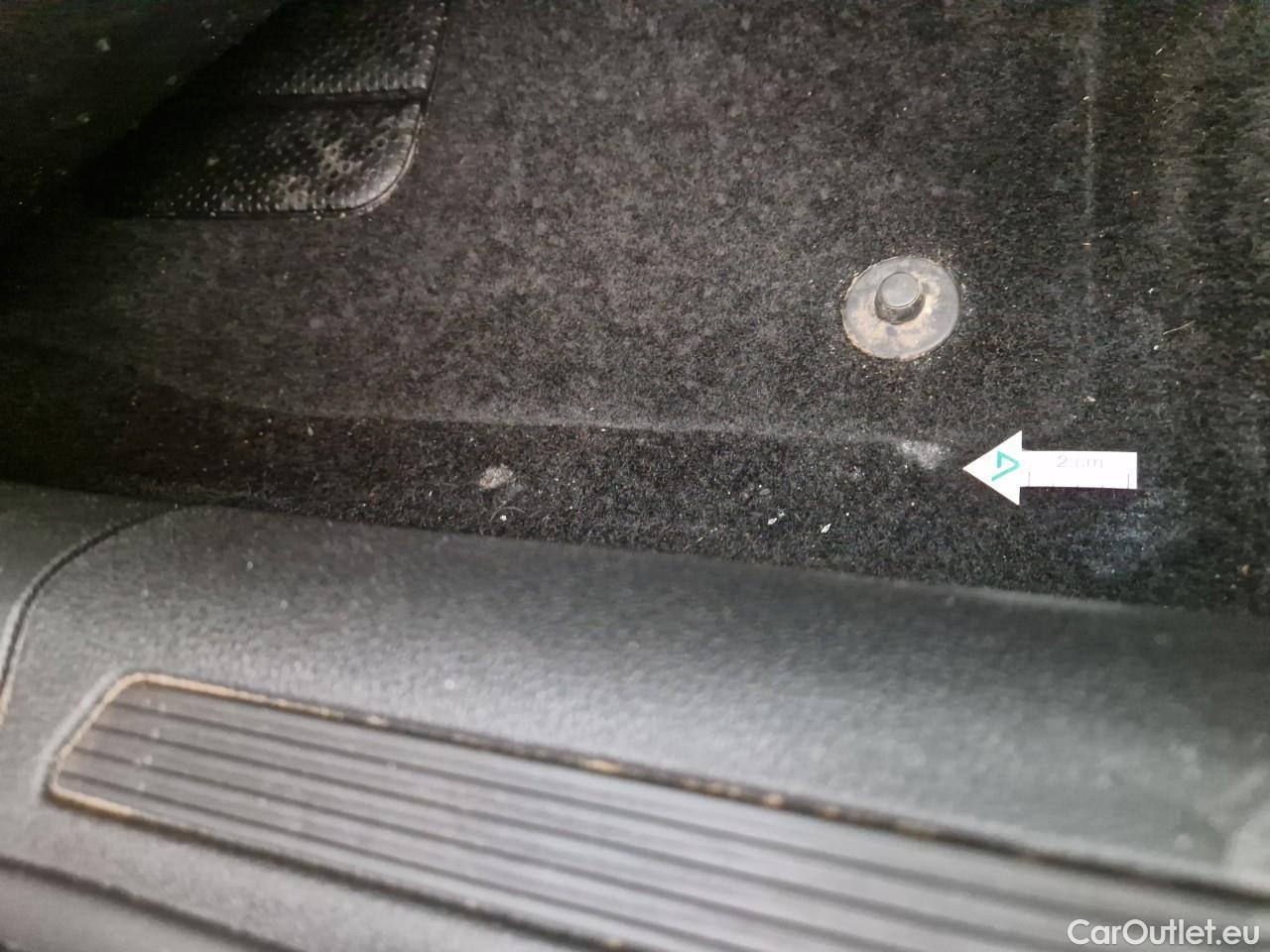  Volkswagen  Polo 1.0 80CP Trendline #51