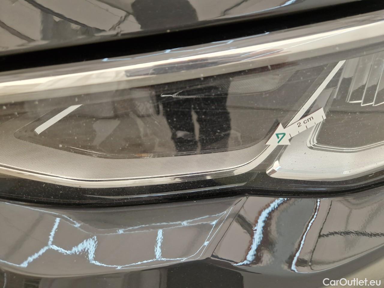  Volkswagen  Golf  Life 1.0 TSI #22