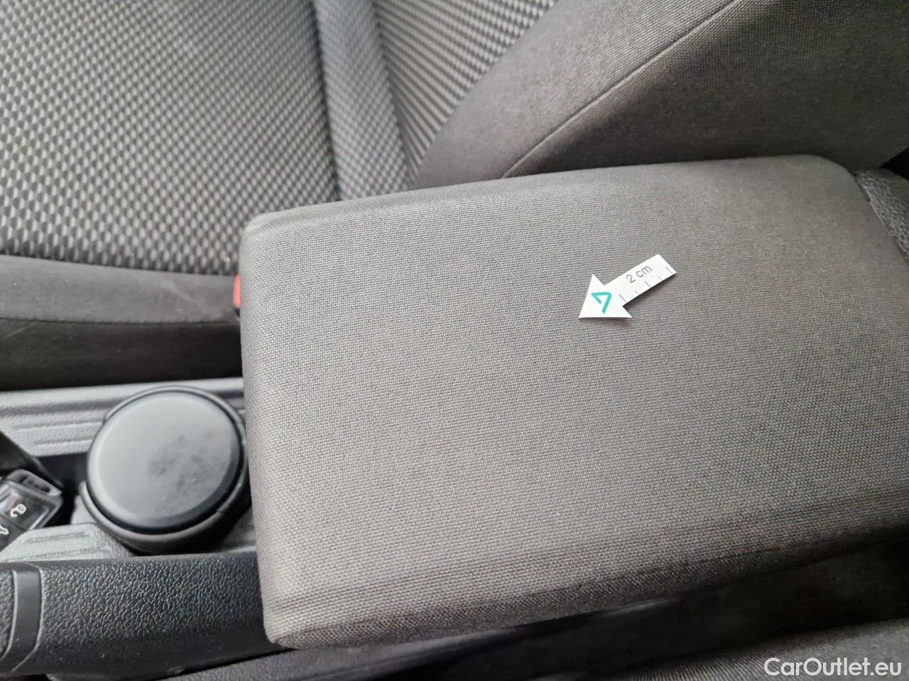  Volkswagen  Polo 1.0 80CP Trendline #54