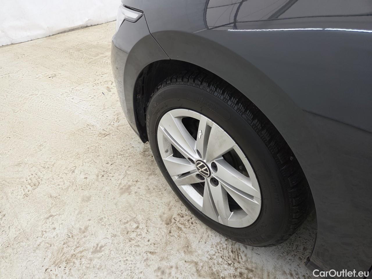  Volkswagen  Golf  Life 1.0 TSI #6