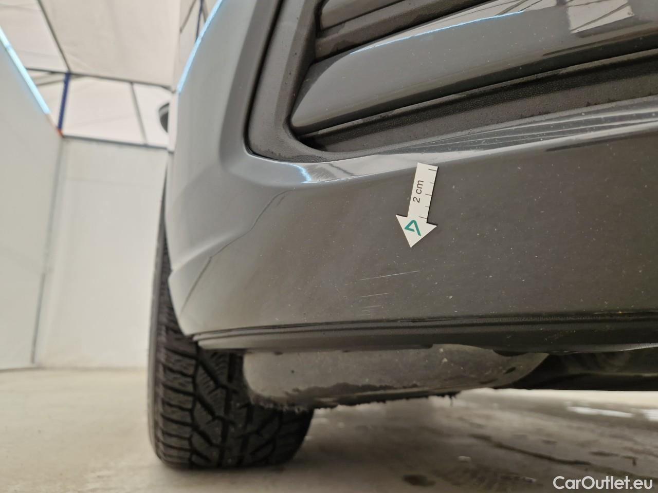  Volkswagen  Golf  Life 1.0 TSI #7