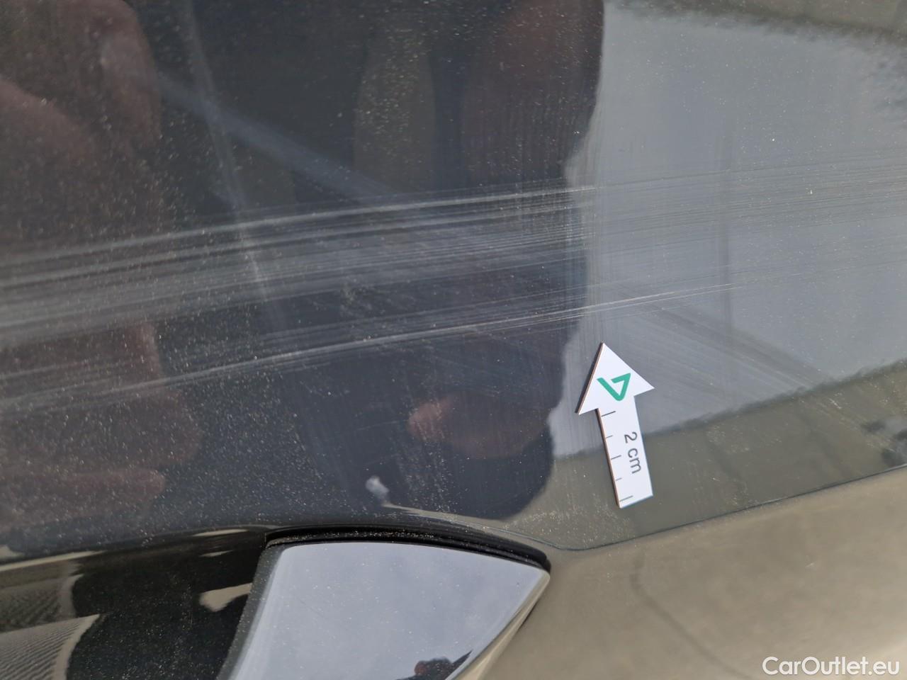  Volkswagen  Golf  Life 1.0 TSI #24