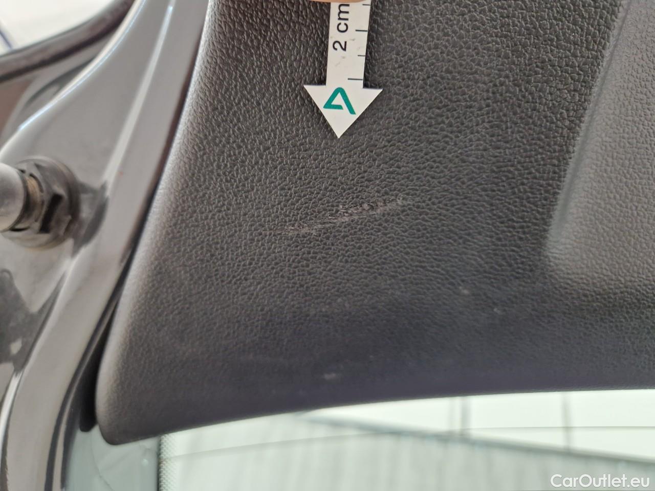  Volkswagen  Polo 1.0 80CP Trendline #37