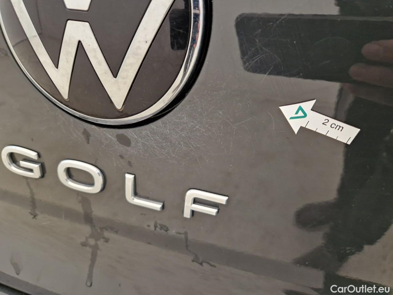  Volkswagen  Golf  Life 1.0 TSI #33