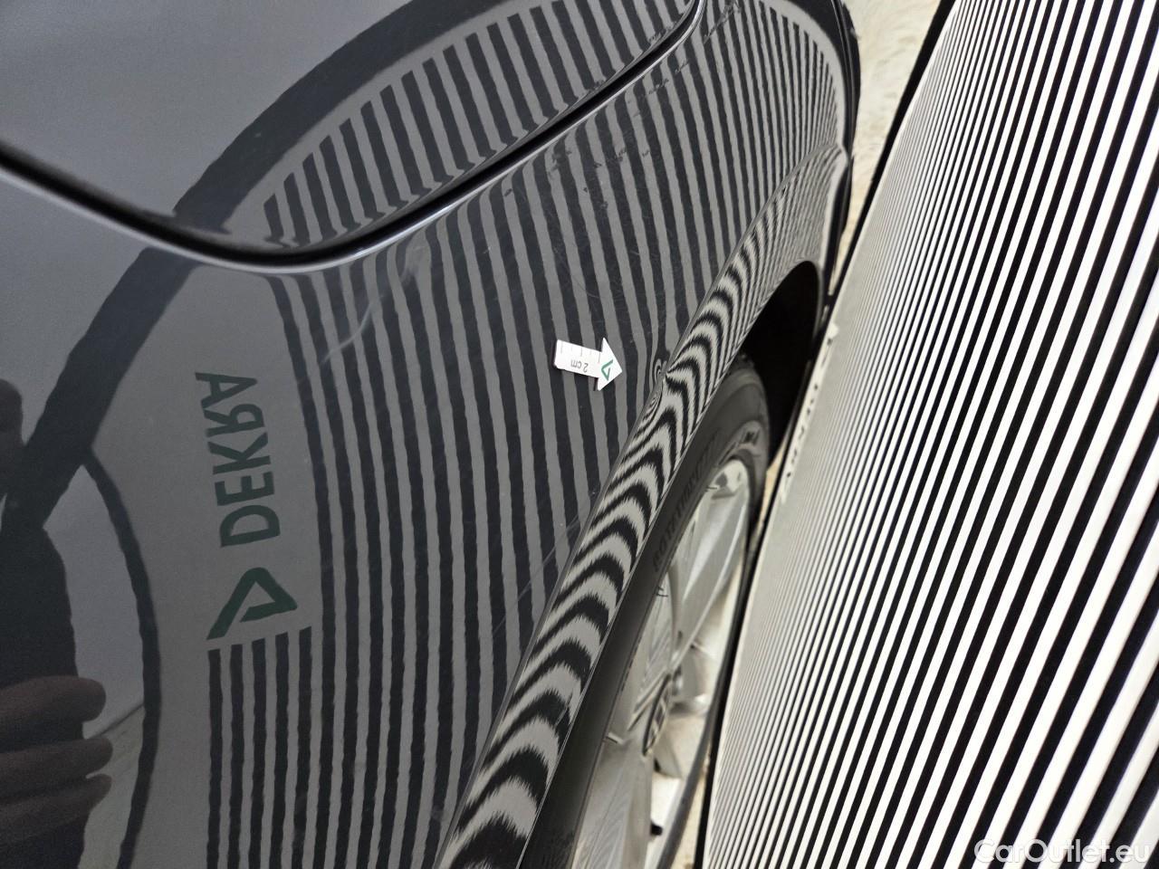  Volkswagen  Golf  Life 1.0 TSI #20