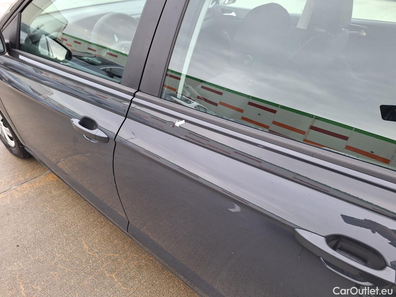  Volkswagen  Polo 1.0 80CP Trendline #34