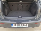  Volkswagen  Golf  Life 1.0 TSI #9