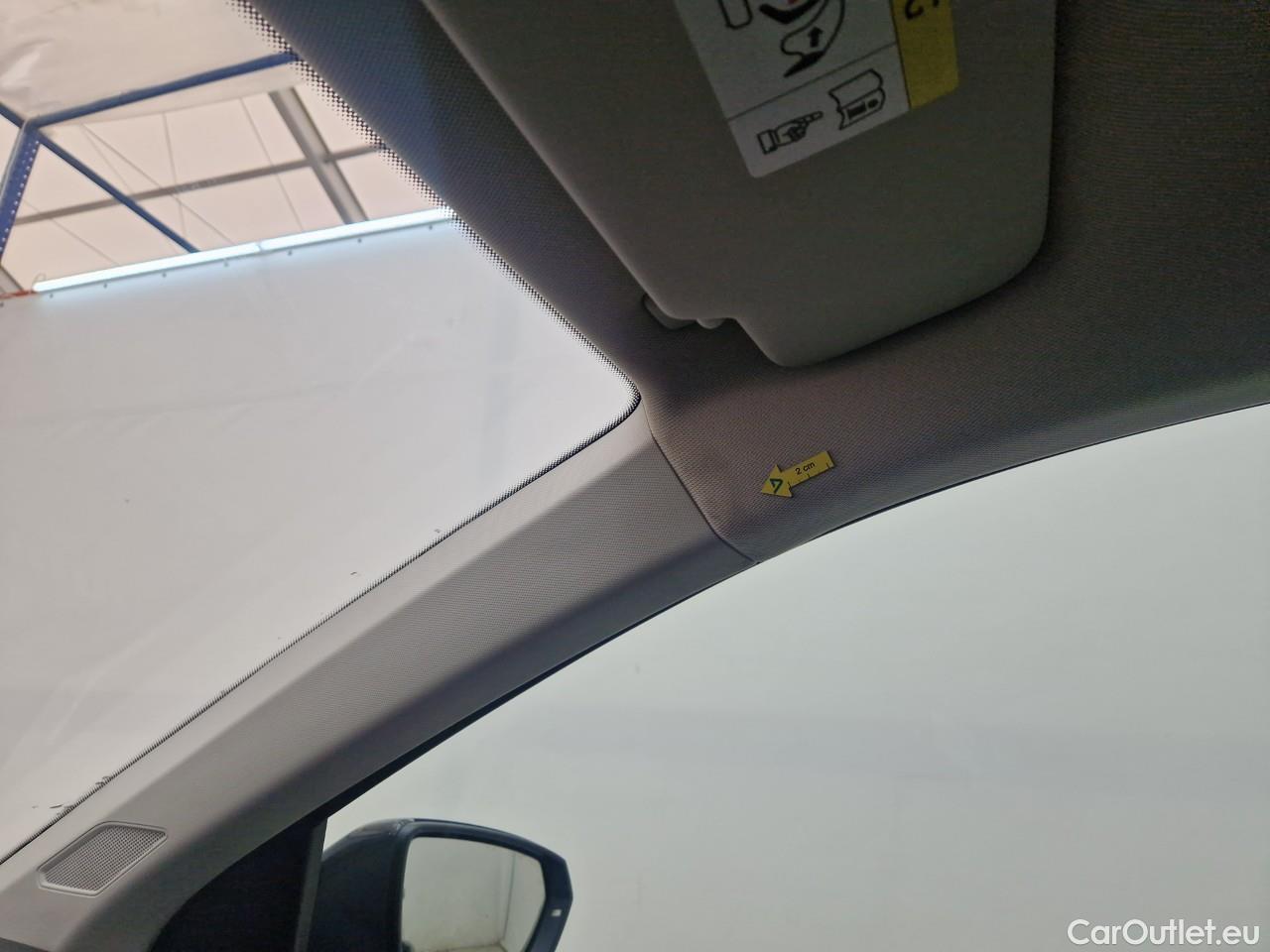  Volkswagen  Polo 1.0 80CP Trendline #38