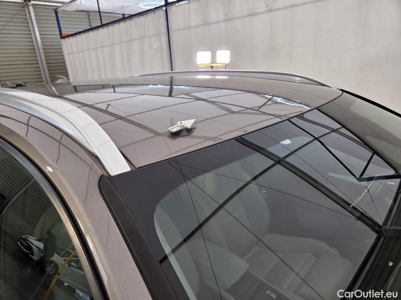  Volvo  XC 40 2.0 B4 P 197CP Momentum Pro AT8 #54