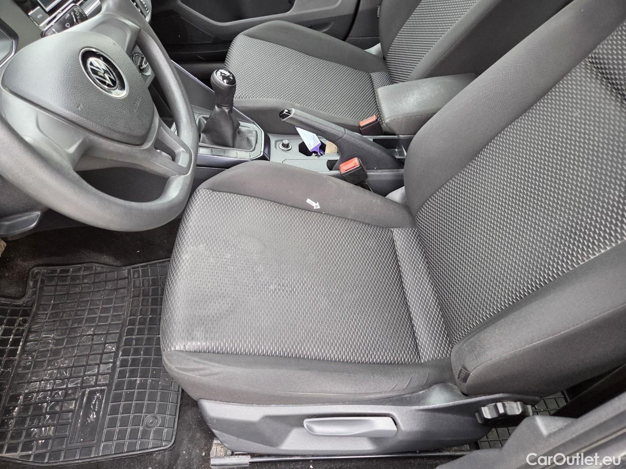  Volkswagen  Polo 1.0 80CP Trendline #32