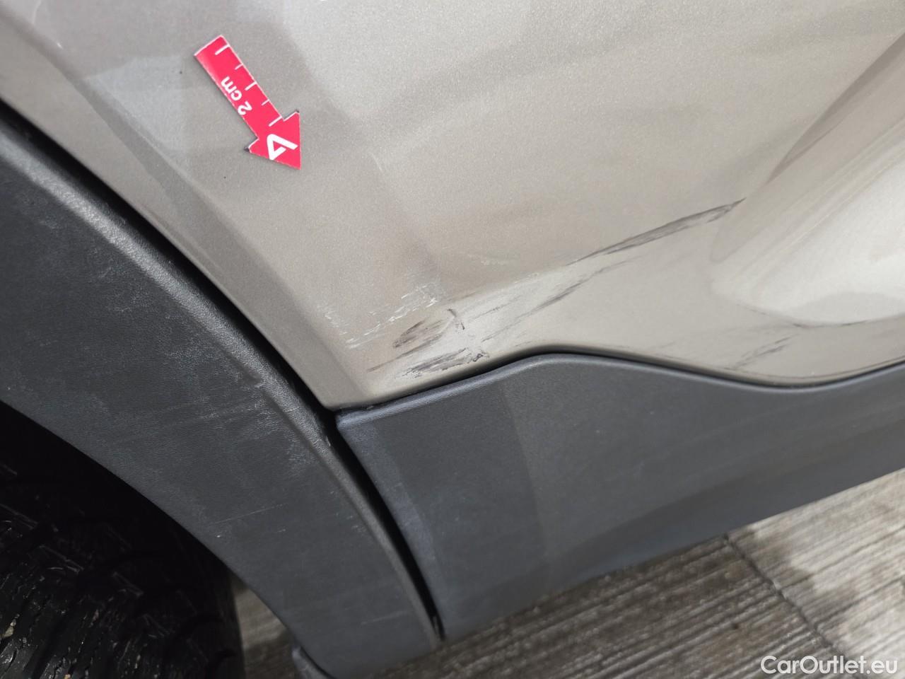  Volvo  XC 40 2.0 B4 P 197CP Momentum Pro AT8 #27