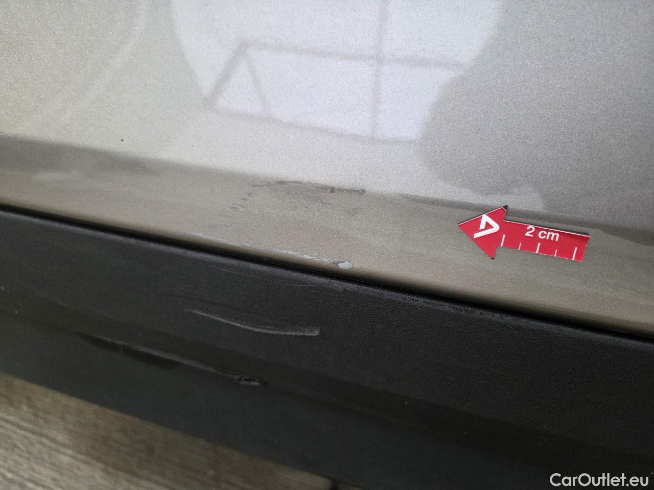  Volvo  XC 40 2.0 B4 P 197CP Momentum Pro AT8 #50