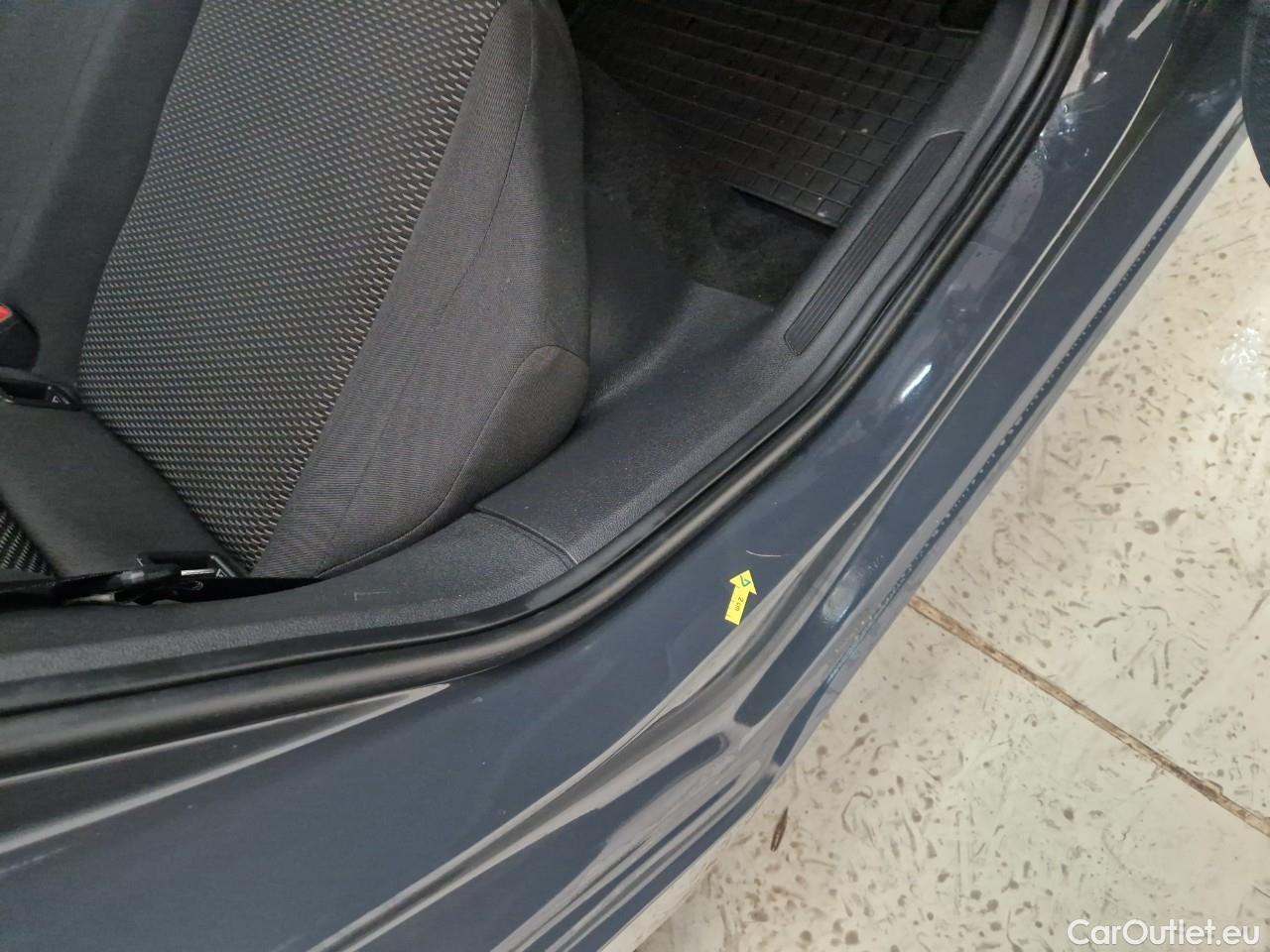  Volkswagen  Polo 1.0 80CP Trendline #41