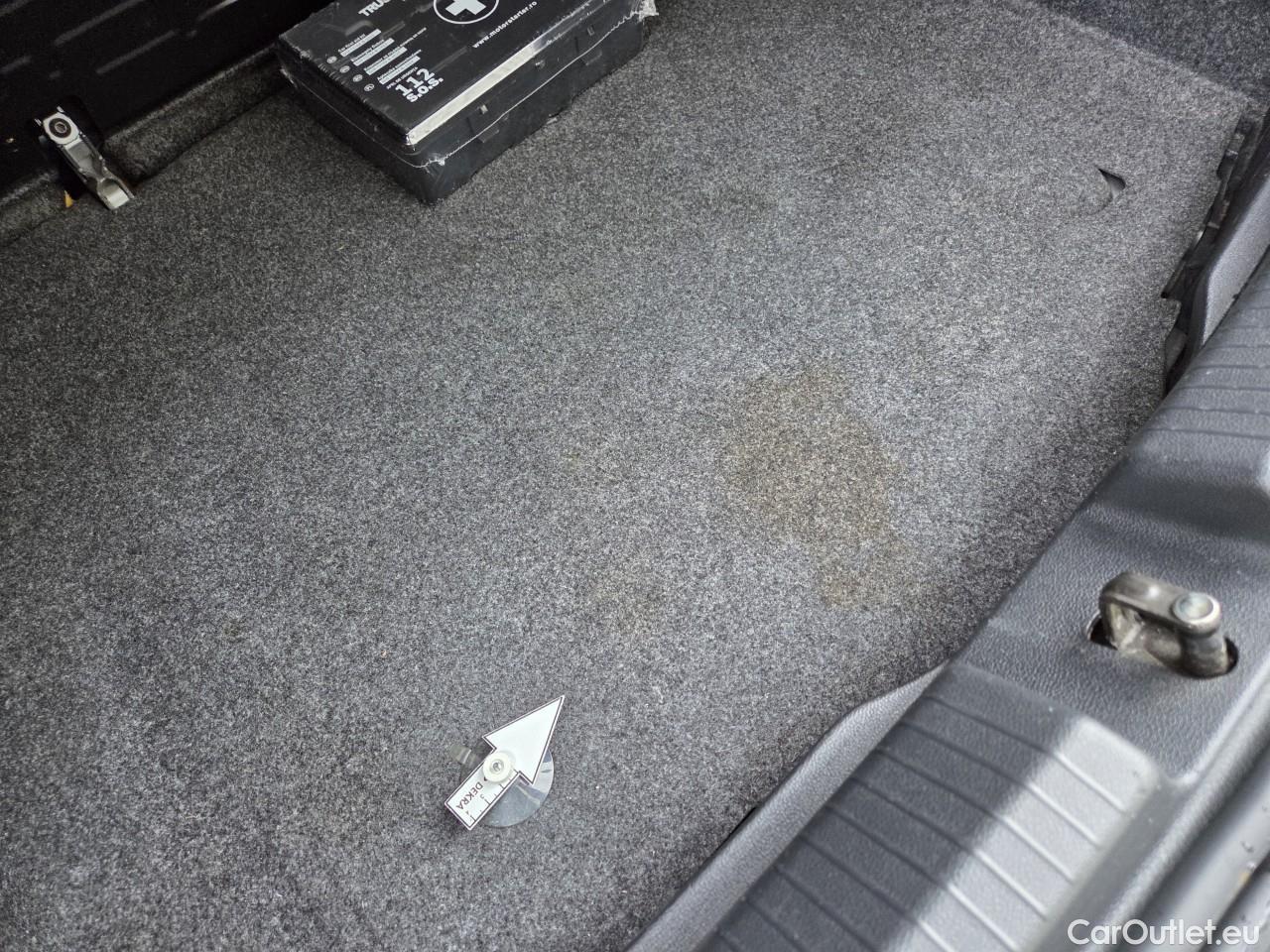  Volkswagen  Polo 1.0 80CP Trendline #46