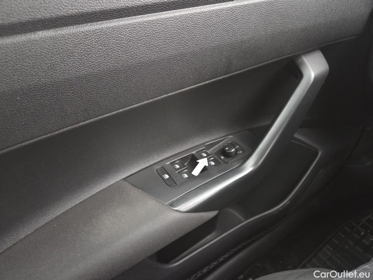  Volkswagen  Polo 1.0 80CP Trendline #47