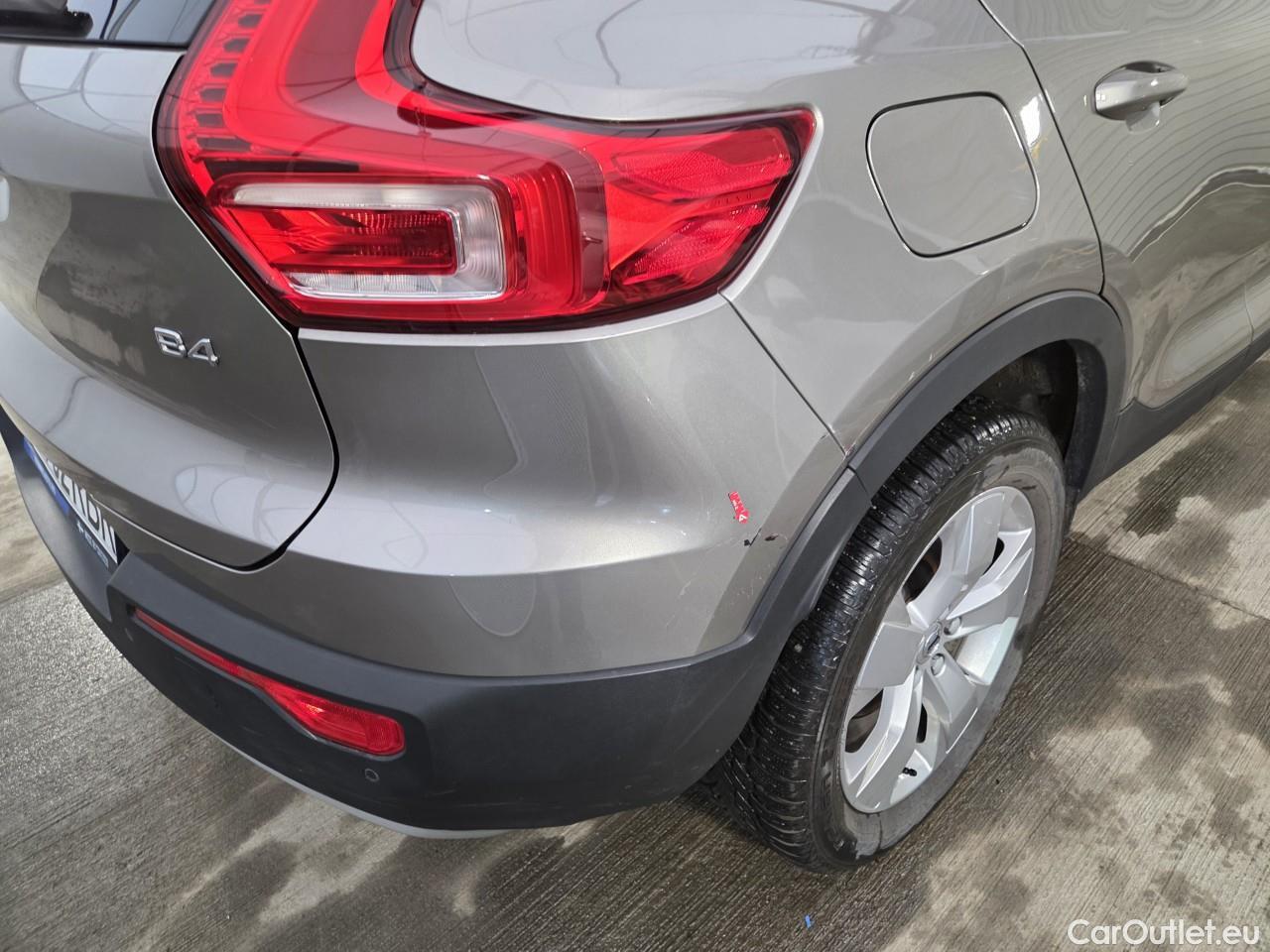  Volvo  XC 40 2.0 B4 P 197CP Momentum Pro AT8 #37