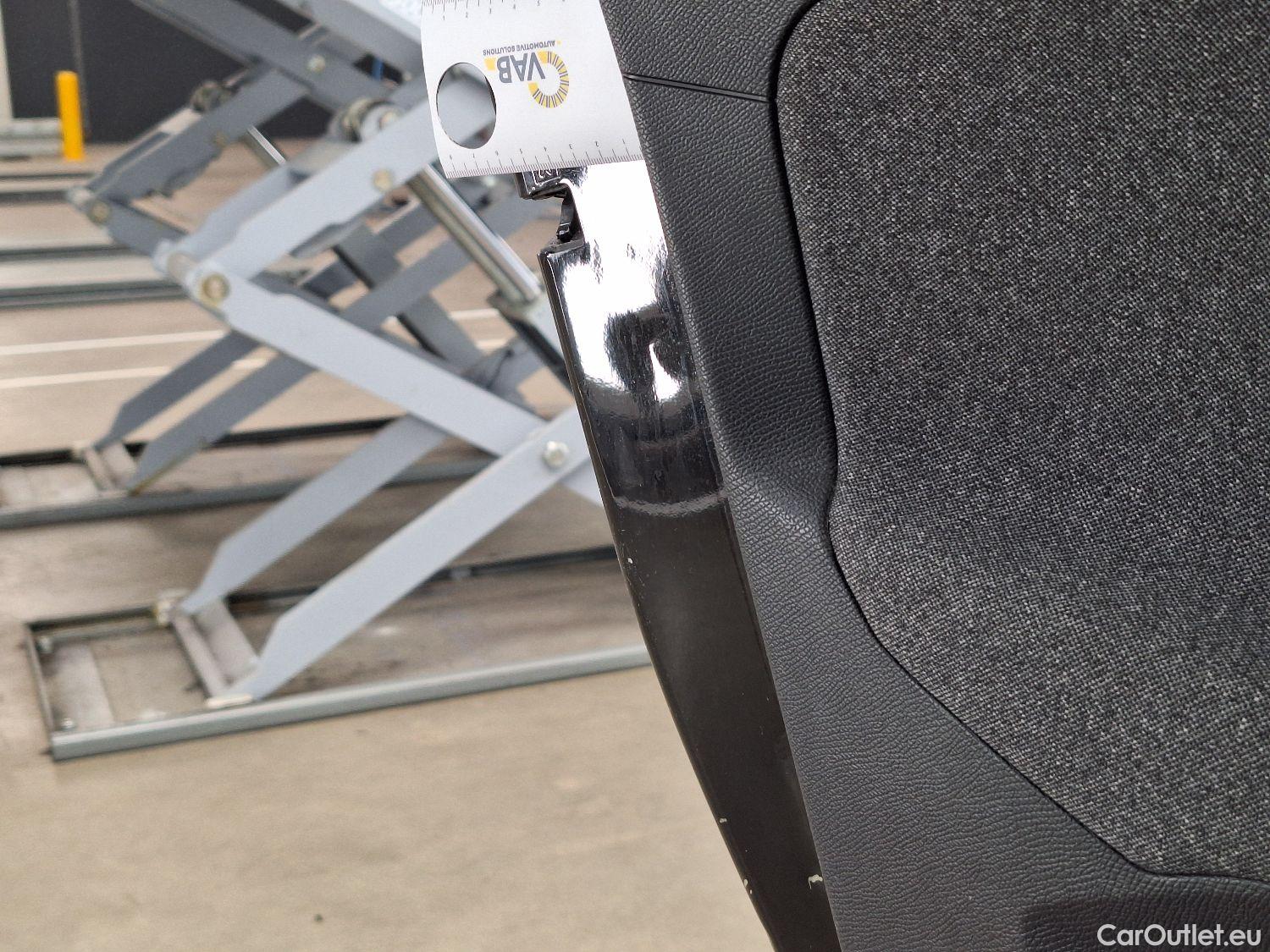  Peugeot  5008 Peugeot,  FL'20, Peugeot  1.2 PureTech 96kW S&S Active Pack 5d #44