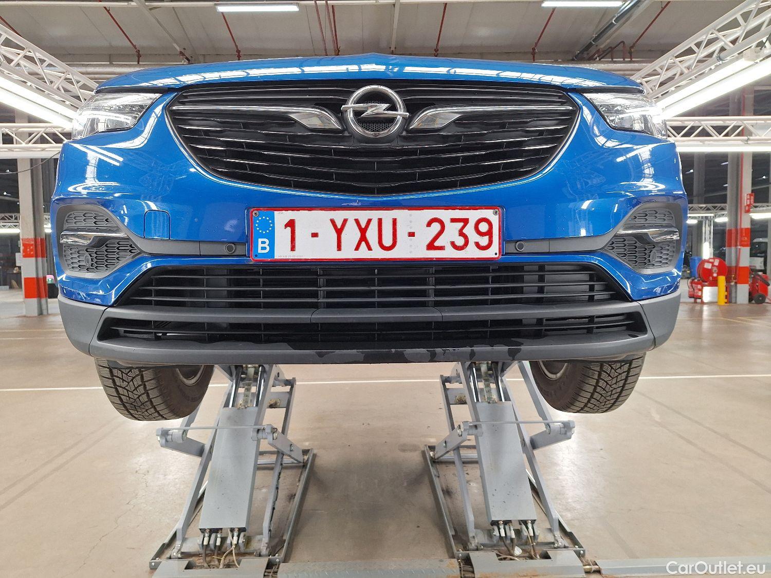  Opel   Grandland X Opel, '17, Opel 1.2 Turbo ECOTEC Start/Stop MT6 E #3