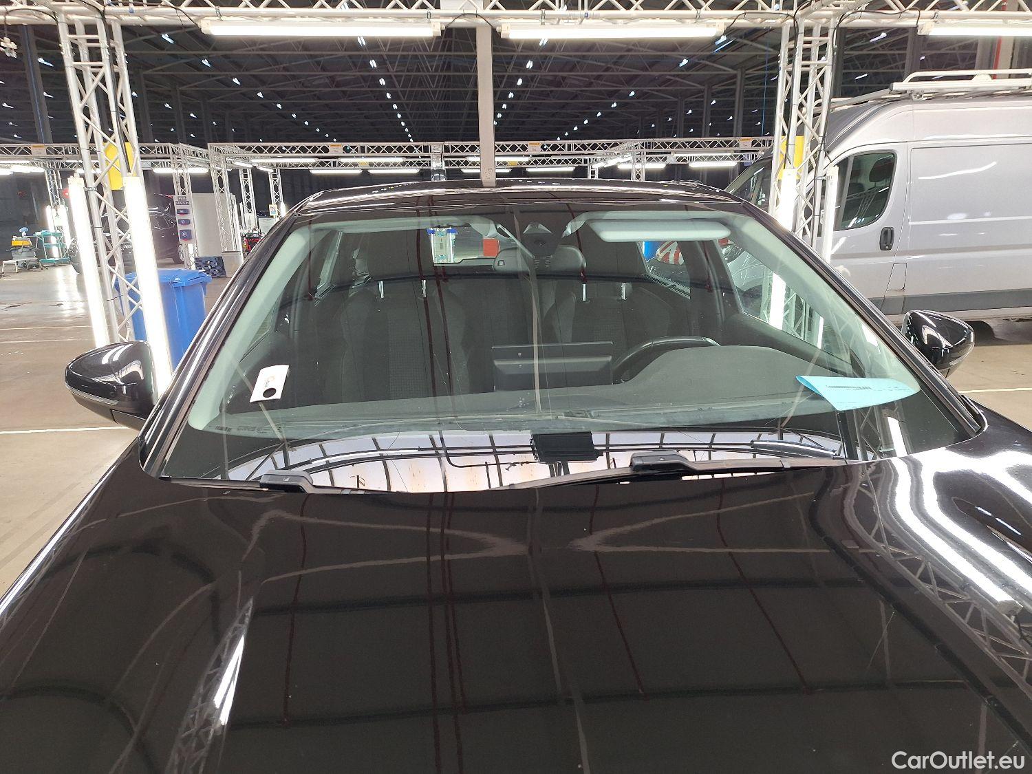  Peugeot  5008 Peugeot,  FL'20, Peugeot  1.2 PureTech 96kW S&S Active Pack 5d #3