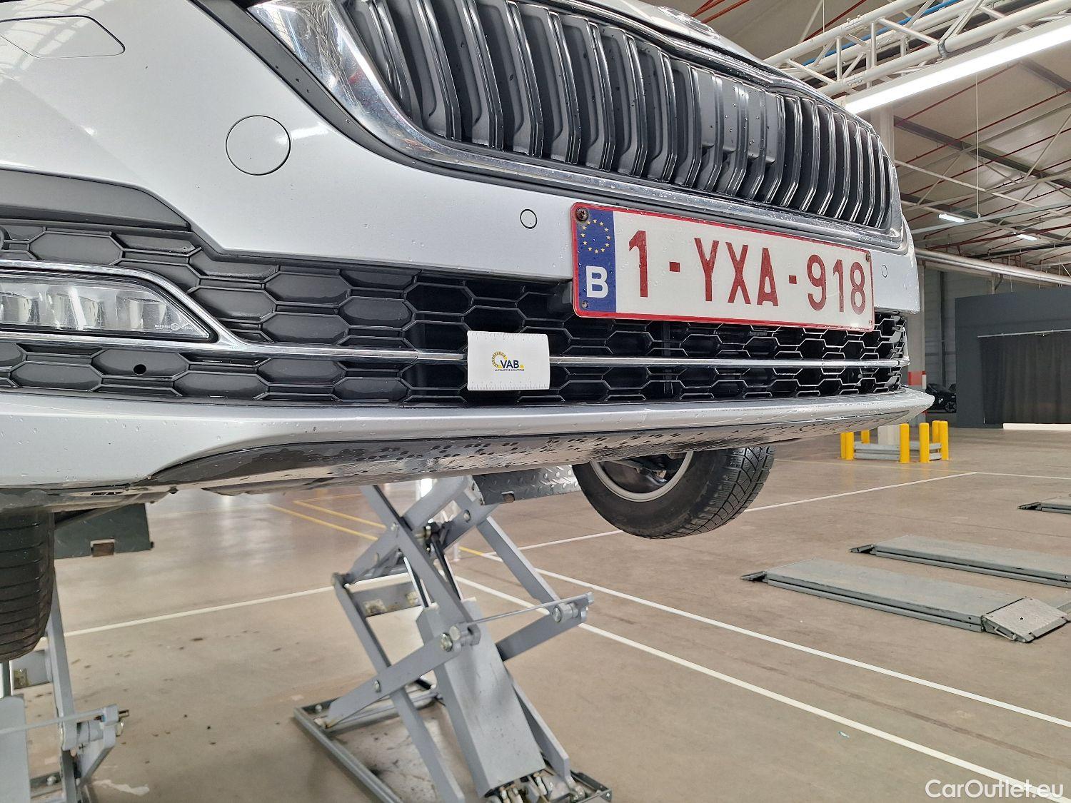  Skoda  Octavia Skoda,  Combi '20, Skoda  Combi 2.0 CRTDI 85kW Ambition 5d #6